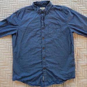 American Eagle Long Sleeve Button Down Shirt